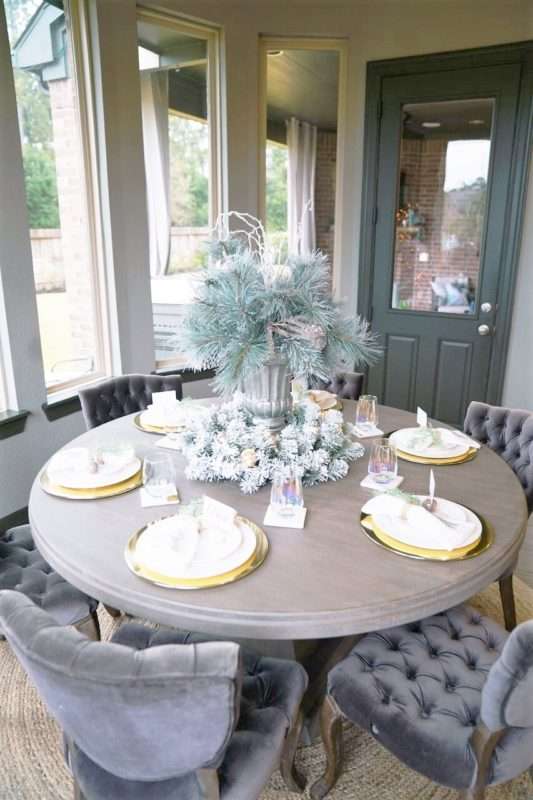 Christmas table setting