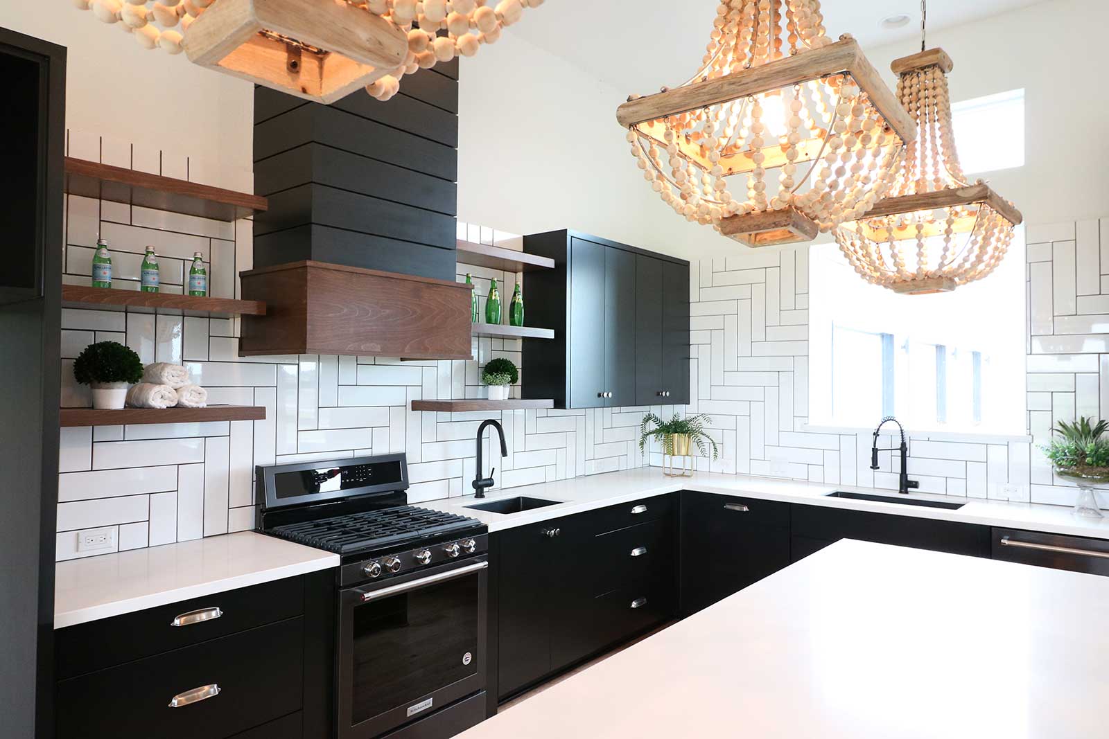 modern farmhouse kitchen