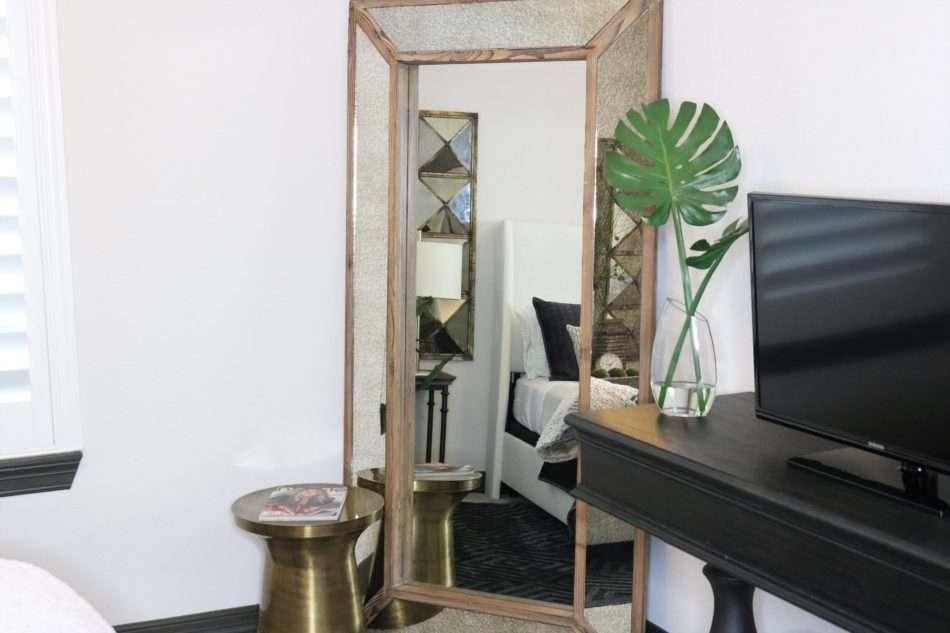 Guest room, guest room suite, masculine guest room, manly guest room, welcome guests, how to style a guestroom, moody guestroom, bold guestroom, small guestroom, guest room bed, guest room goals, guest room design, guest room vanity, guest room decor, guest room natural elements