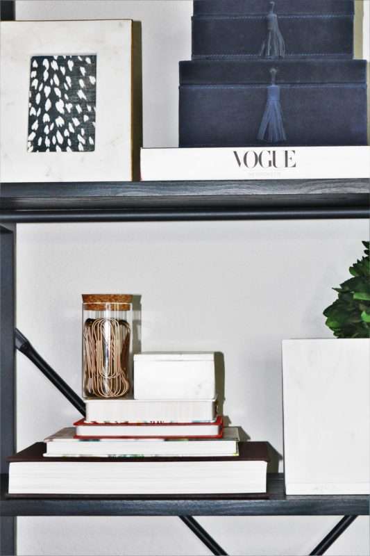 MRI, MRI Home, Houston Interior Designer, Houston Interior Design, Interior designer tips, Home Décor Influencer, Beaumont Interior Design, Texas Interior Design, design cohesion, color palette, color pulling, design cohesion, design style, creating cohesion, color families, creating your color palette for your home, interior designer tips, how to design with color in mind, pulling color from room to room, navy sofa