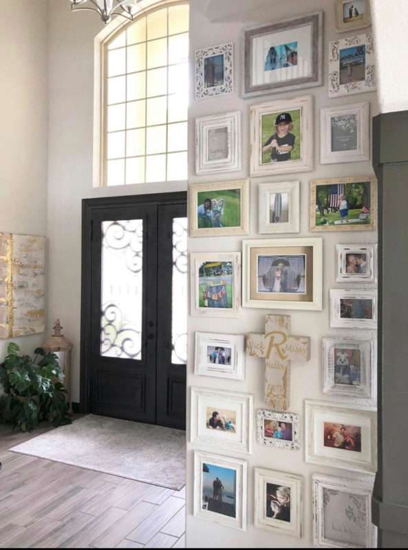 MRI, MRI Home, Houston Life, Houston Interior Designer, Houston Interior Design, Interior Design, Minimalist Design, Minimalism, Minimalism décor, Home Décor, Easy home design, chic home décor, white sofa, succulent, decorating with greenery, decorating with plants, decorating with texture, how to declutter, functional design, selecting a color scheme, how to edit your home décor