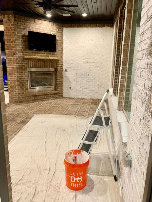 Melissa Roberts Interiors, home decor blog, diy blog, diy project, diy limewash, diy limewash project, limewash, how to limewash, how to limewash your brick home, easy steps to limewash your home. how to limewash walls. how to limewash your fireplace, patio remodel, brick walls, brick patio, brick floor, limewash