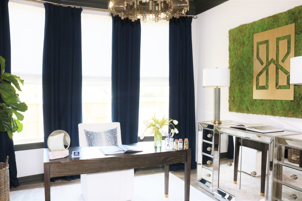 MRI, Melissa Roberts Interiors, Houston Interior Design, Houston Interior Designer, Pantone Color of the Year, Classic Blue, Decorating with Blue, Blue Furniture, Blue Art, Blue Artwork, Blue Curtains, Blue Home Décor, Blue Accessories, Blue Color Pallet, Blue Pillows, Blue Sofa