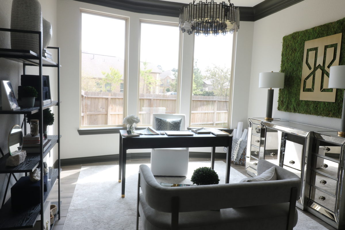 MRI, Melissa Roberts Interiors, Houston Interior Design, Houston Interior Designer, Pantone Color of the Year, Classic Blue, Decorating with Blue, Blue Furniture, Blue Art, Blue Artwork, Blue Curtains, Blue Home Décor, Blue Accessories, Blue Color Pallet, Blue Pillows, Blue Sofa