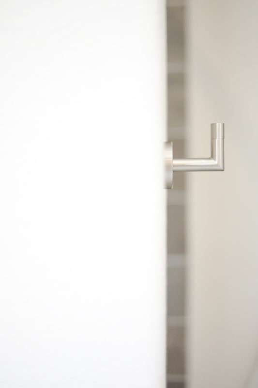 master bath remodel, master bath design, free standing tub, free standing tub between cabinets, bathroom facelift, simple bathroom update, bathroom project